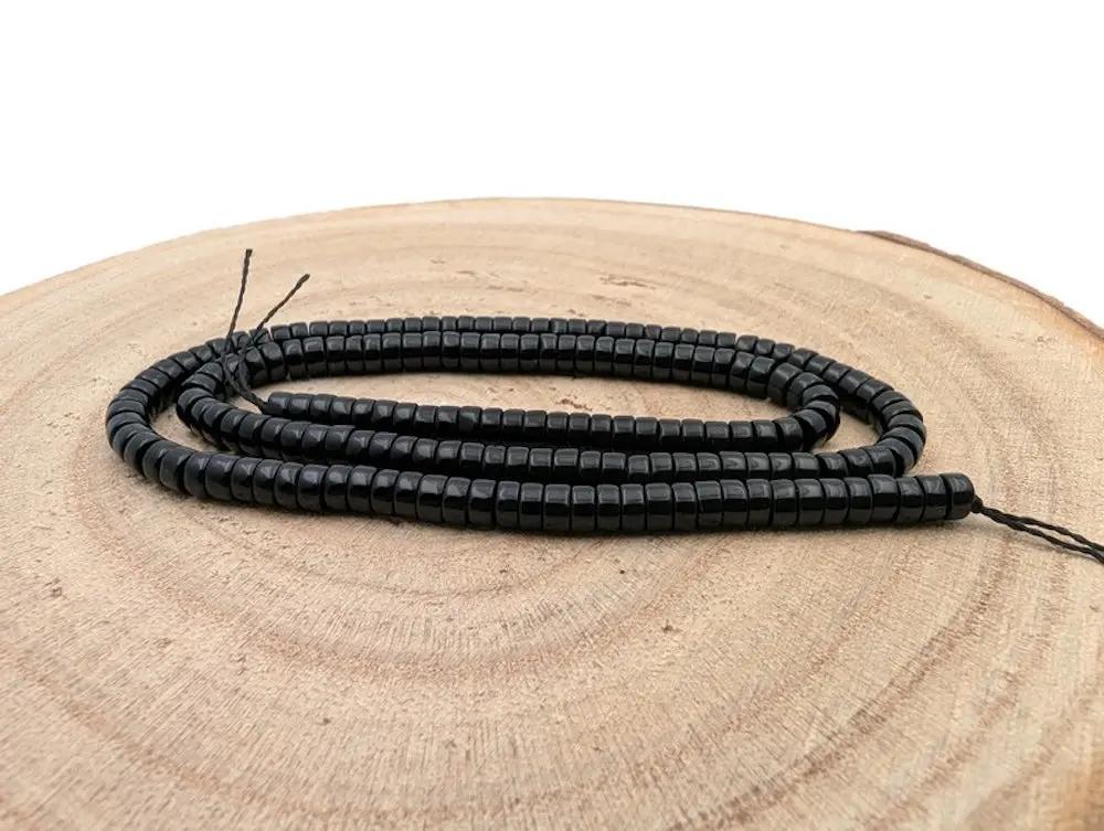 Onyx noir - Perles Heishi 4,5 x 2,5 mm - Fil de 38 cm Les Précieuses Perles