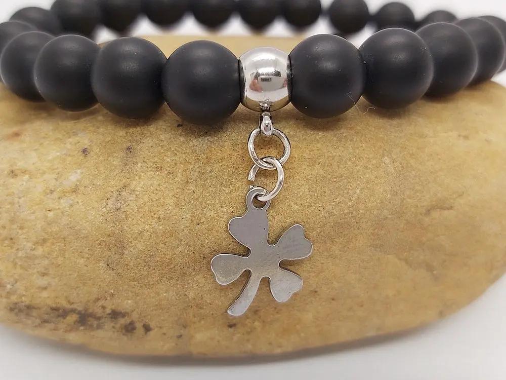 Breloque inox trèfle à 4 feuilles - Lot de 10/20 Les Précieuses Perles