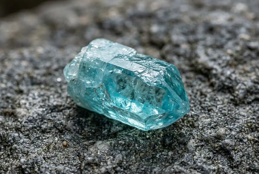 Aigue-marine : propriétés, vertus et signification de la pierre