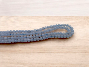 Agate dentelle bleue - 2-3 mm - Perles à facettes - Fil de 39 cm