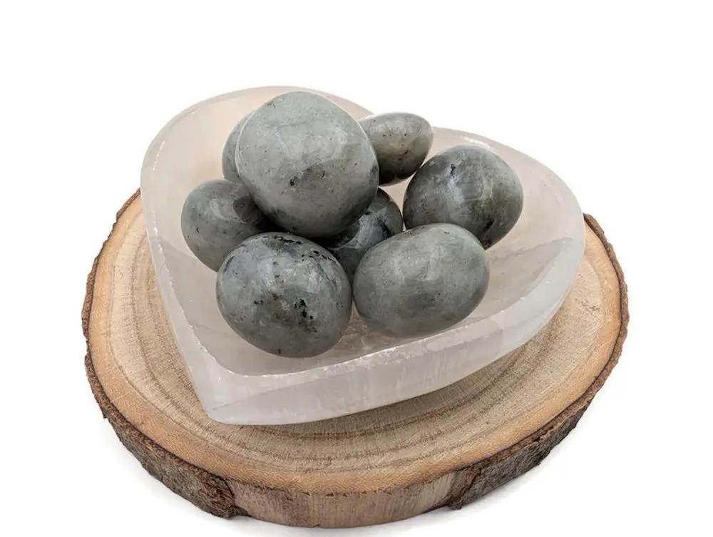 Labradorite grade A  - Madagascar - Pierre roulée Les Précieuses Perles