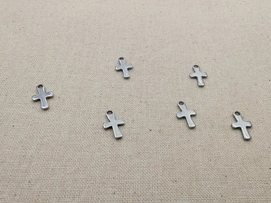 Breloque croix inox - Lot de 10/20 Les Précieuses Perles