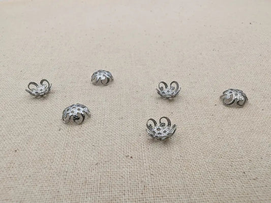 Coupelles ajourées 8 mm – Acier inoxydable 304 – Lot de 40 Les Précieuses Perles