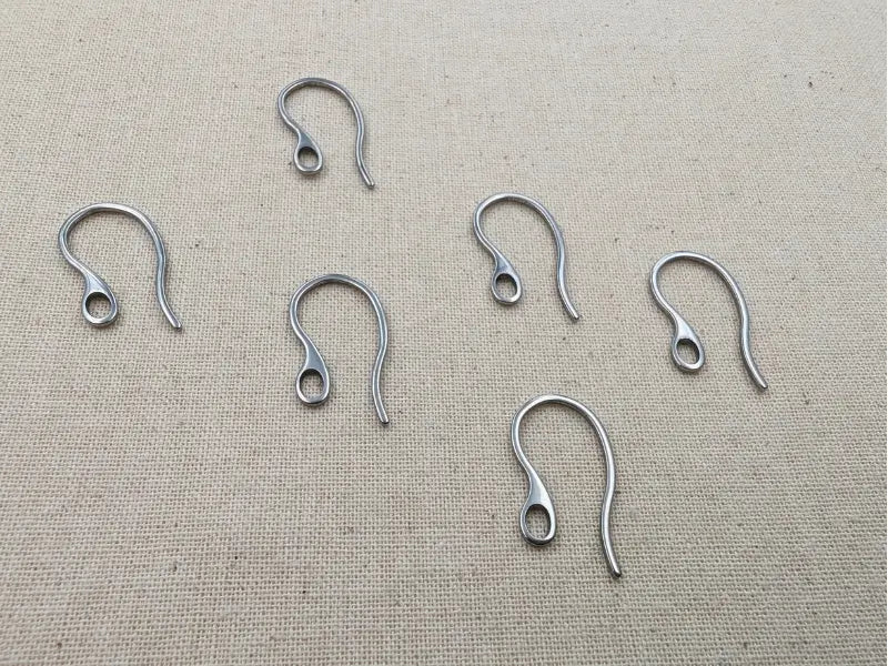 Crochets d’oreilles design en acier inoxydable 304 – 22 mm – Jauge 18 – Lot de 20 Les Précieuses Perles