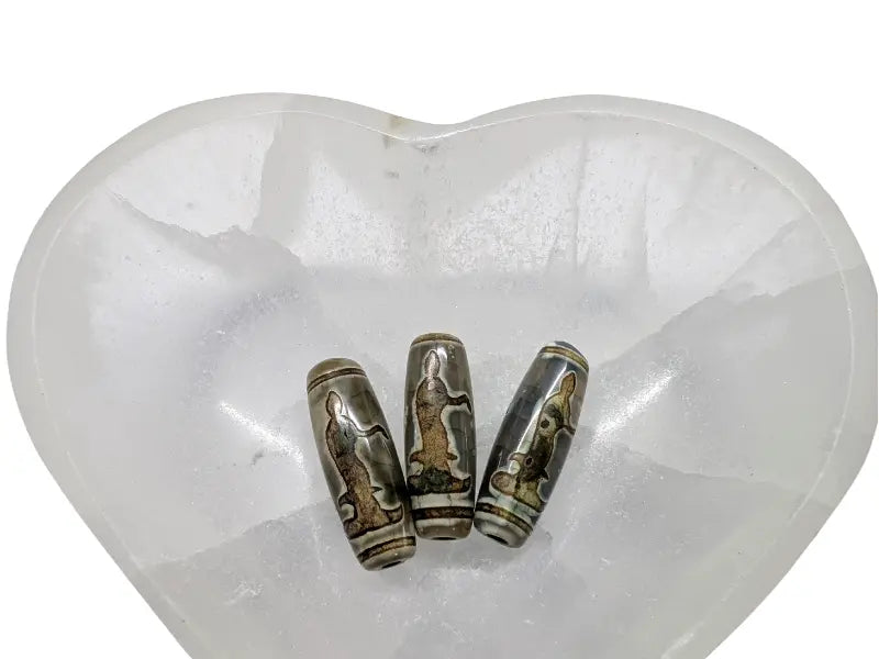 Perle DZI Tibétaine modèle Guanyin Les Précieuses Perles