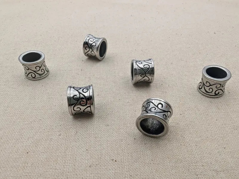 Perle large gravée 11,5 x 9 mm en acier inoxydable 304 – Trou 8,5 mm Les Précieuses Perles
