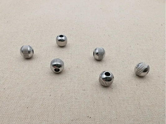 Perles décoratives 8 mm en acier inoxydable 201 – Lot de 10 ou 20 Les Précieuses Perles