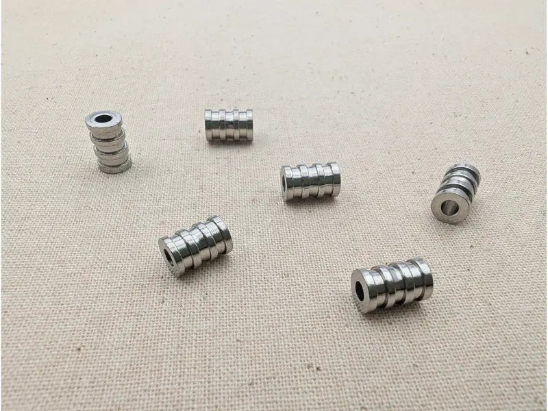 Perle intercalaire rainurée 9 x 6 mm en acier inoxydable 304 – Trou 3 mm – Lot de 10 ou 20 Les Précieuses Perles