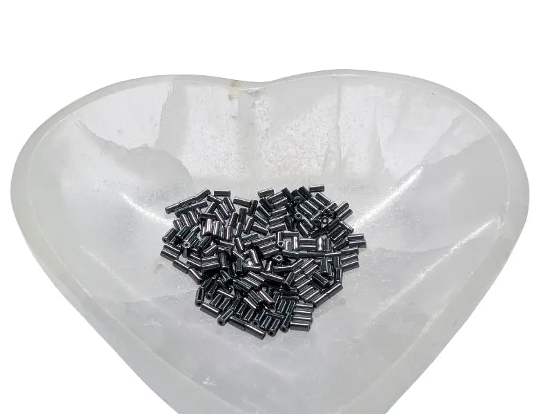 Hématite synthétique Grade AA - tubes 4 x 2 mm - 200 Perles Les Précieuses Perles