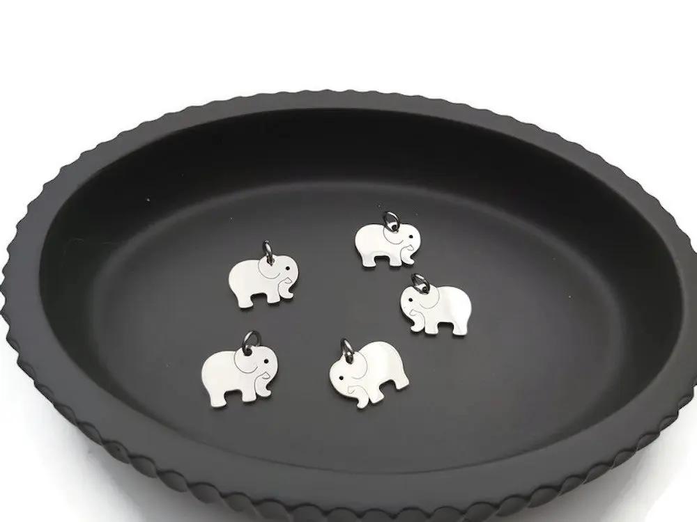 Breloque éléphant inox - Lot de 5 Les Précieuses Perles
