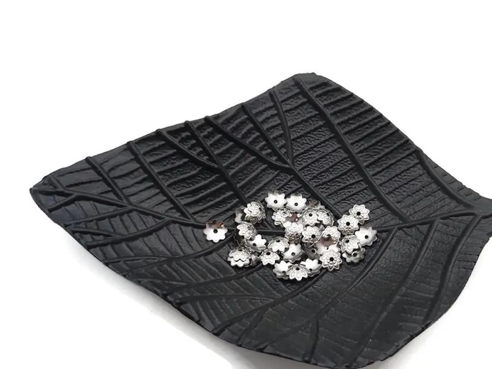 Coupelles pétales 7 x 1,5 mm - Inox Les Précieuses Perles