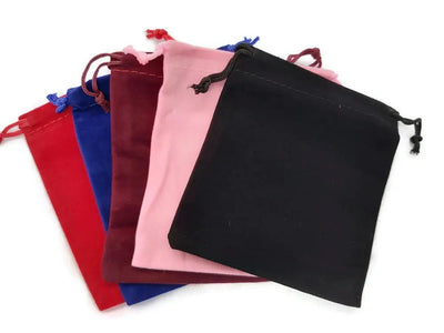 Pochettes tissus - Velours- 5 couleurs - Lot de 5 Les Précieuses Perles