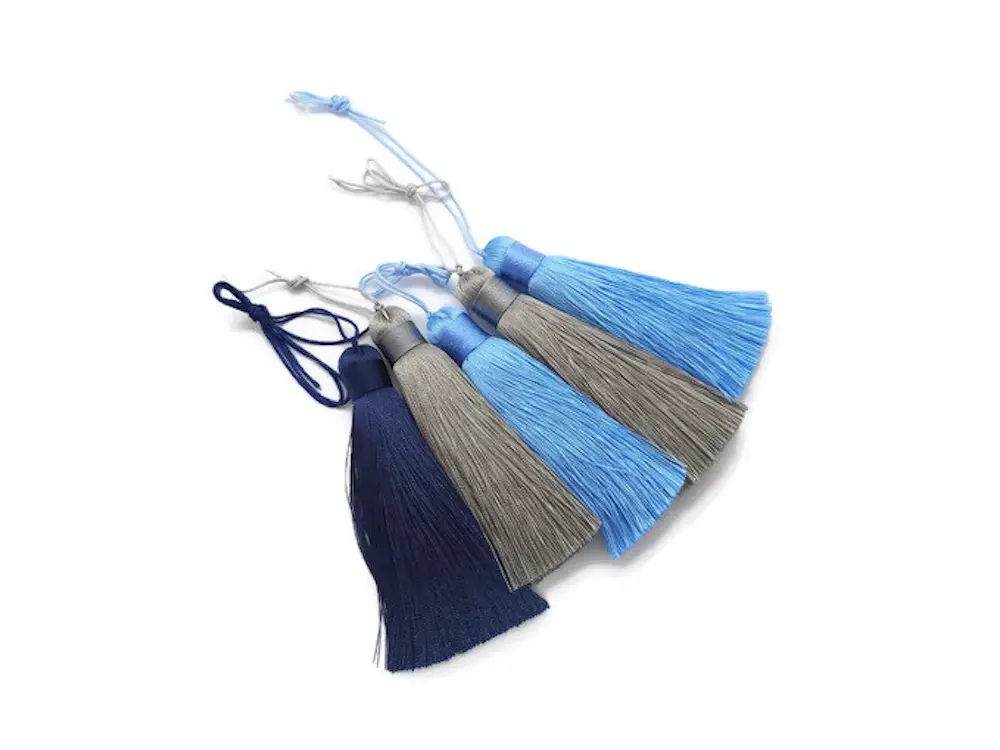 Pompons - 8 x 1,30 cm - Lot de 5 Les Précieuses Perles