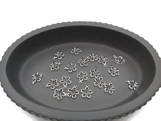 Breloque fleur inox - Lot de 10/20 Les Précieuses Perles