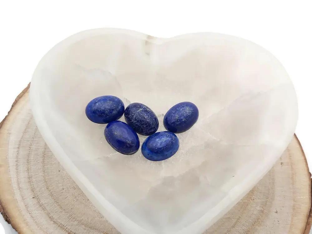 Lapis lazuli - Cabochon ovale 18 x 13 x 6,5 mm Les Précieuses Perles