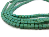 Turquoise synthétique - Cubes de 4 mm - 80 Perles