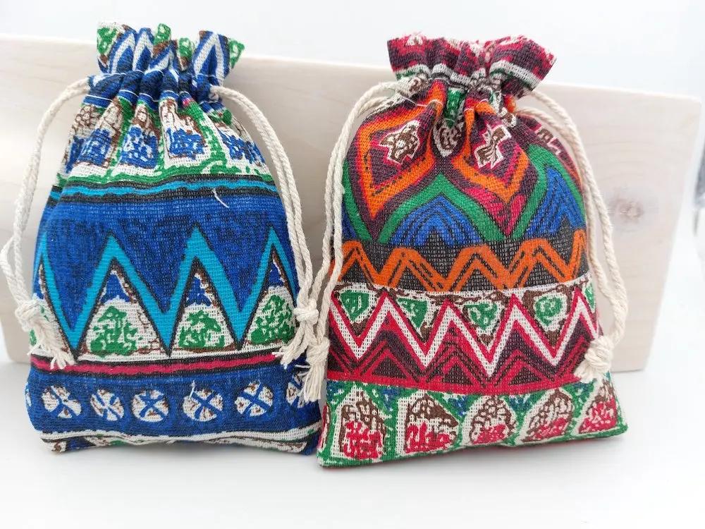 Pochettes cadeaux - Tissus ethniques - Lot de 10 Les Précieuses Perles